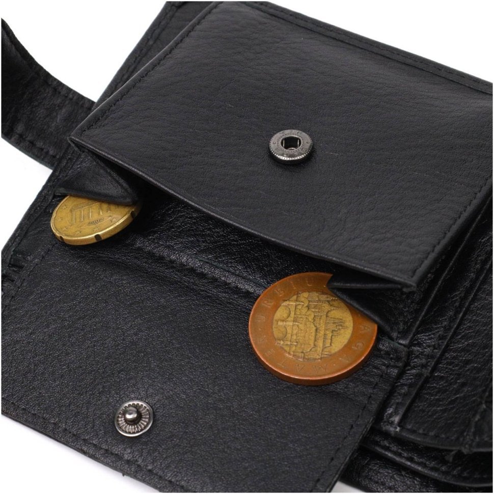 Удобный мужской кошелек из натуральной кожи классического черного цвета на кнопке BOND (2422062)