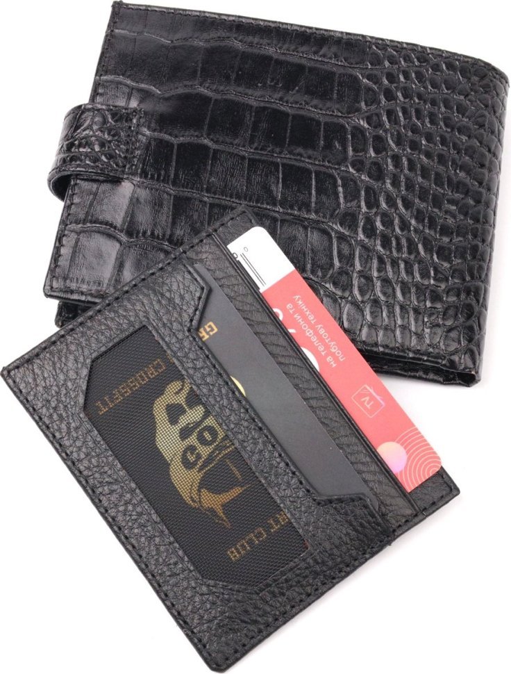 Стильний чоловічий гаманець із фактурної шкіри під рептилію з блоком під карти KARYA (2421065)
