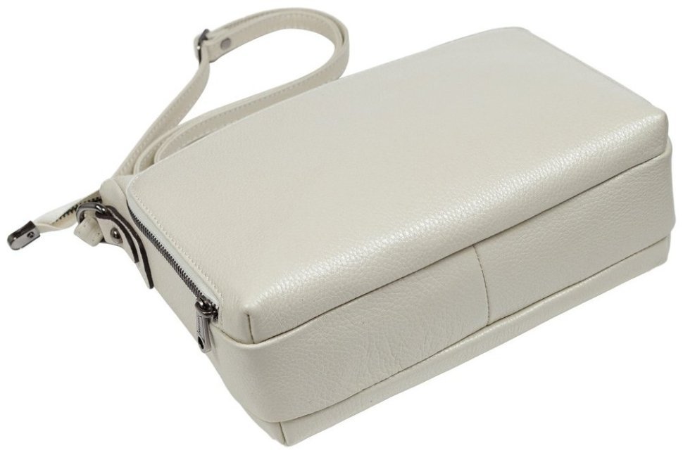 Белая каркасная женская сумка из кожи флотар через плечо Desisan 107479 modnotak фото №5