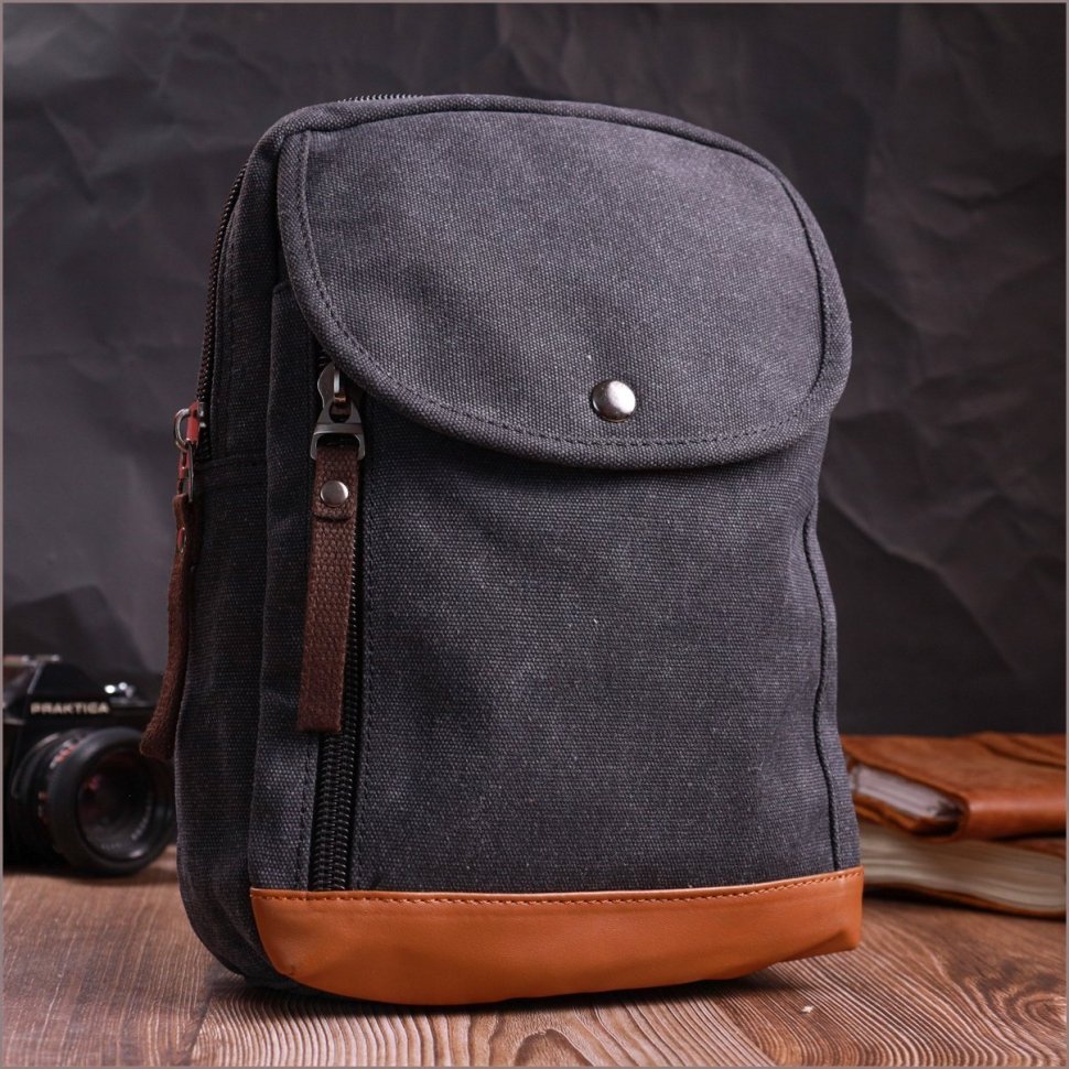 Текстильний чоловічий рюкзак-слінг чорного кольору Vintage 2422182
