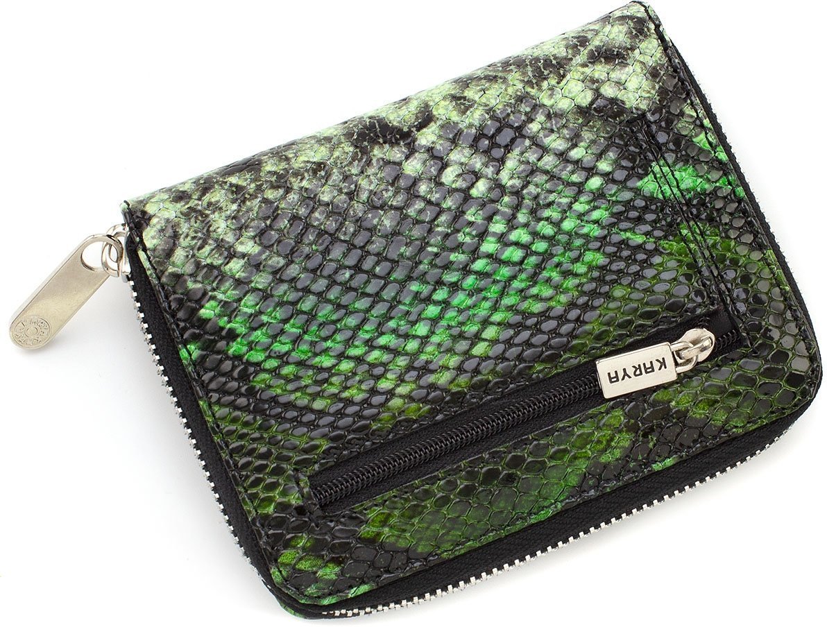 Черно-зеленый женский кошелек среднего размера с фактурой под змею KARYA (19016)