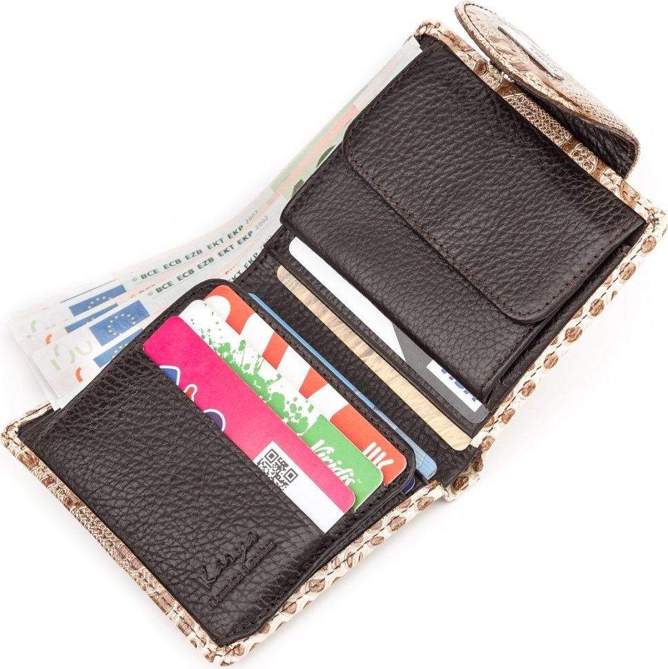 Бежевий жіночий гаманець із натуральної шкіри із застібкою на кнопці KARYA (2417164)