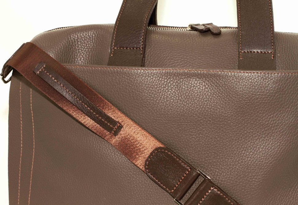 Чоловіча сумка коричневого кольору під документи VATTO (12121)