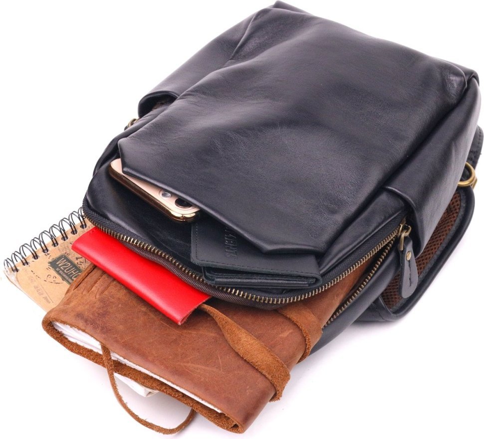 Чоловіча чорна сумка-рюкзак через плече з натуральної шкіри гладкого типу Vintage (2421286)