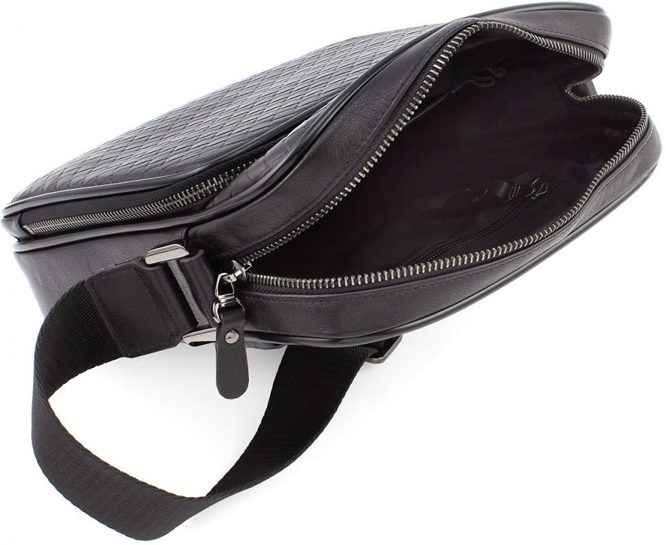 Наплічна шкіряна чоловіча сумка c фактурою плетінка HT Leather (19412)