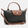 Компактная женская сумка из фактурной кожи на молнии через плечо Borsa Leather 108881 черного цвета фото №2 Компактная женская сумка из фактурной кожи на молнии через плечо Borsa Leather 108881 черного цвета modnotak фото - 2