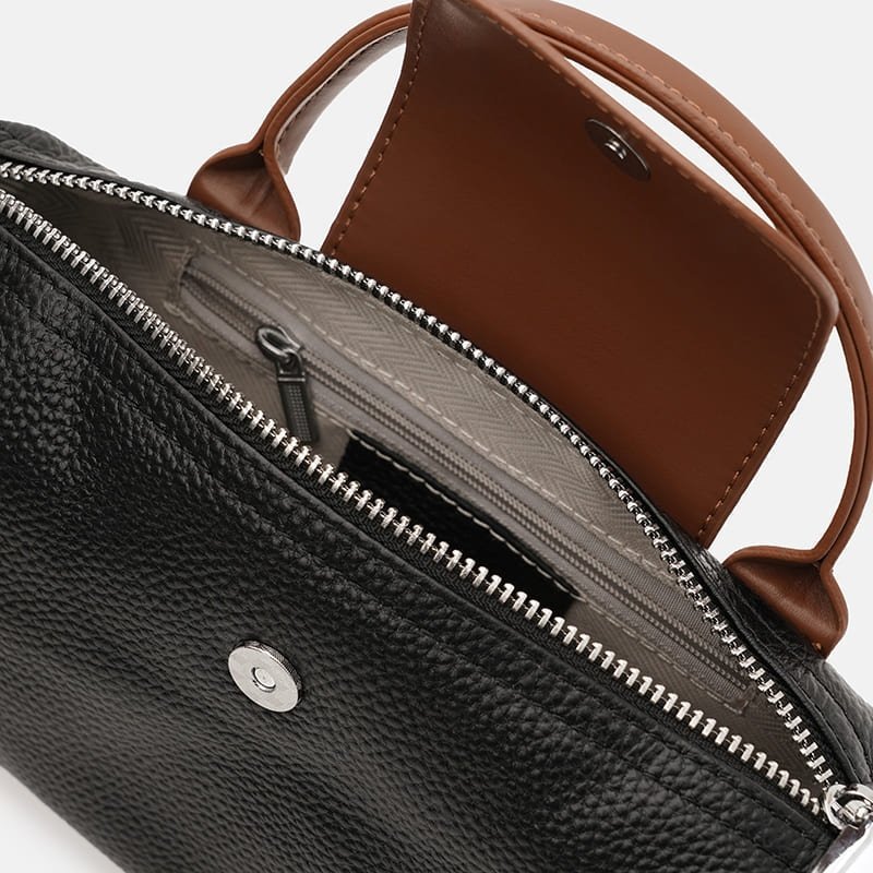 Компактная женская сумка из фактурной кожи на молнии через плечо Borsa Leather 108881 черного цвета фото №5 Компактная женская сумка из фактурной кожи на молнии через плечо Borsa Leather 108881 черного цвета modnotak фото №5