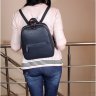 Темно-синій жіночий рюкзак з натуральної шкіри з яскраво-вираженою фактурою Issa Hara (27091) - 4