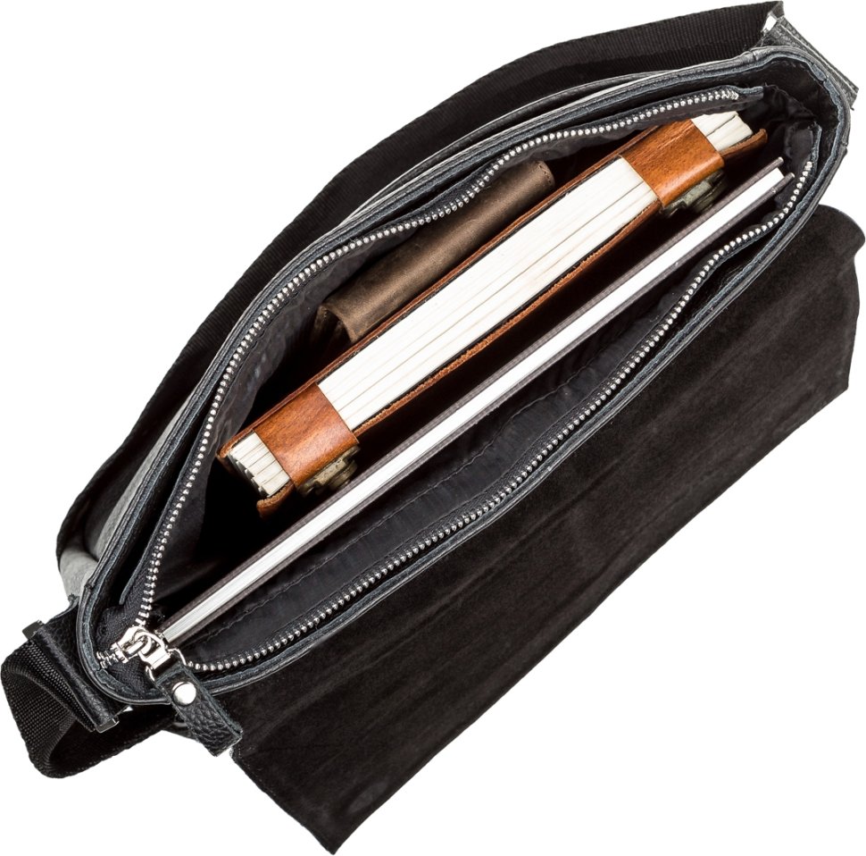 Практичная мужская сумка-мессенджер из натуральной черной кожи среднего размера SHVIGEL (00797)