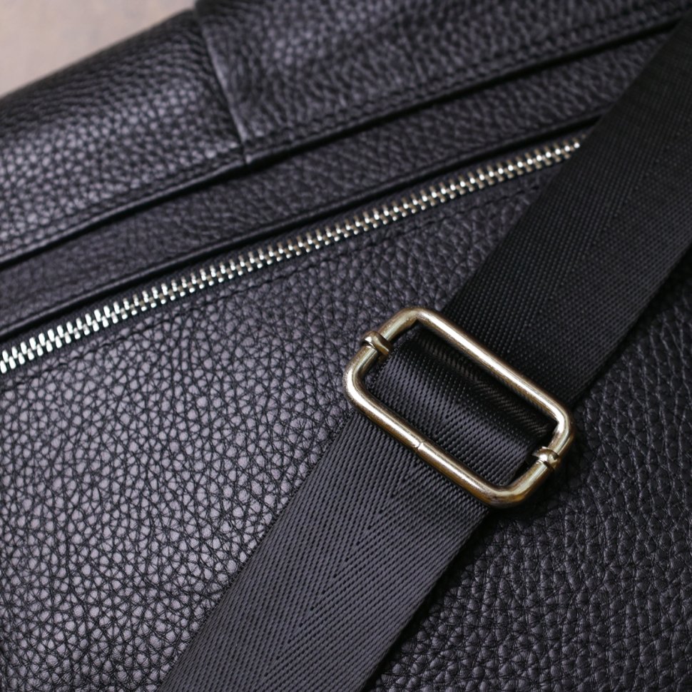 Практичная мужская сумка-мессенджер из натуральной черной кожи среднего размера SHVIGEL (00797)