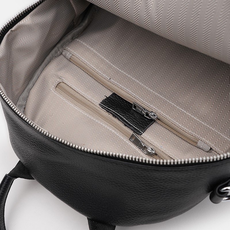 Вместительный женский рюкзак из натуральной зернистой кожи Keizer 92283 Черного цвета modnotak фото №5