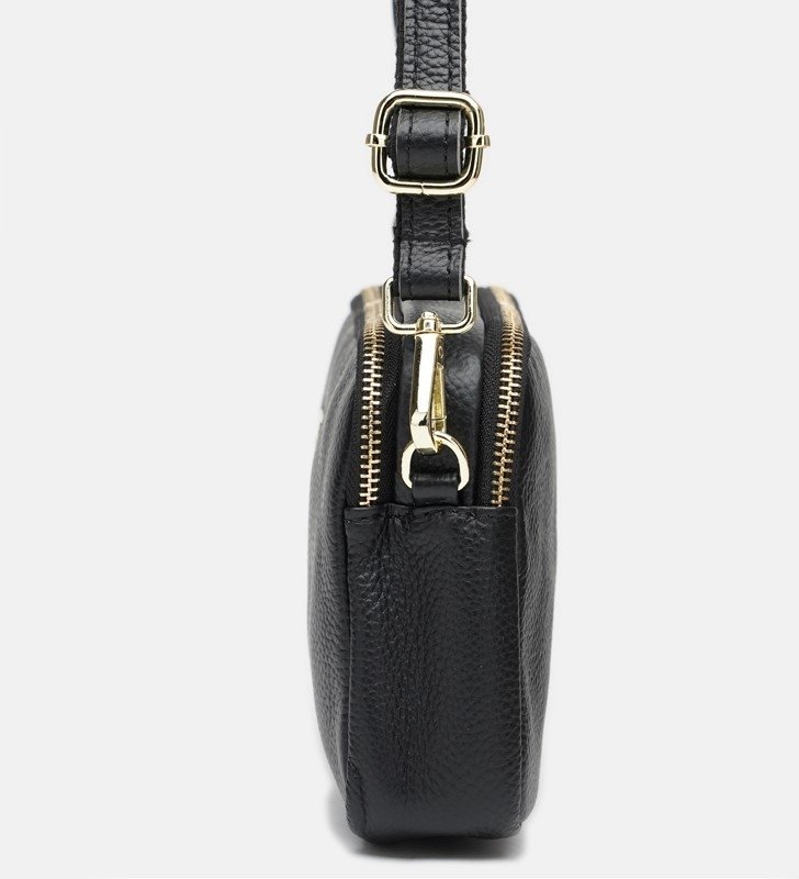 Небольшая женская сумка-кроссбоди из фактурной кожи черного цвета Borsa Leather (21267)
