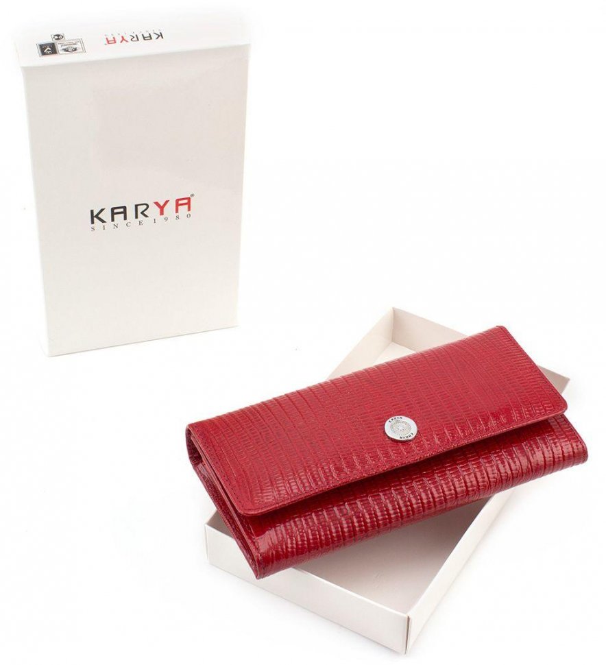 Жіночий лаковий гаманець для купюр і карток на магнітах KARYA (16194)