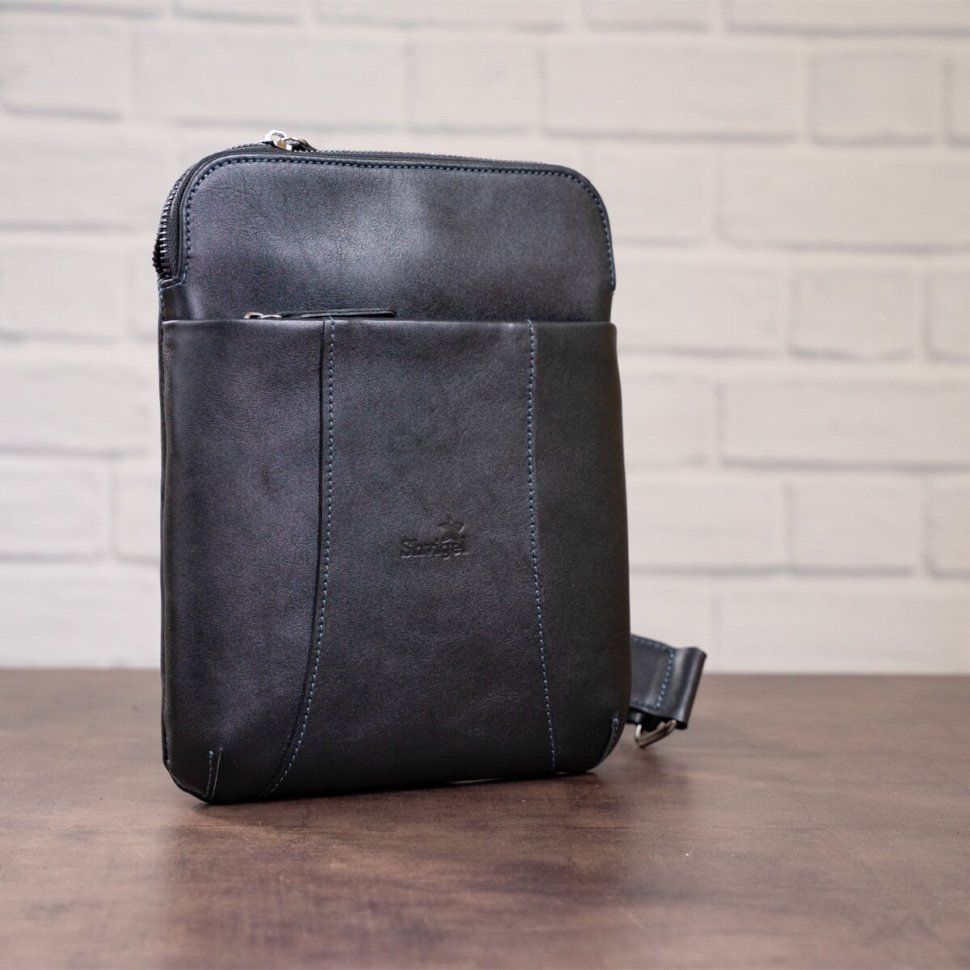 Черная стильная мужская сумка-планшет на плечо из винтажной кожи Shvigel (11177)