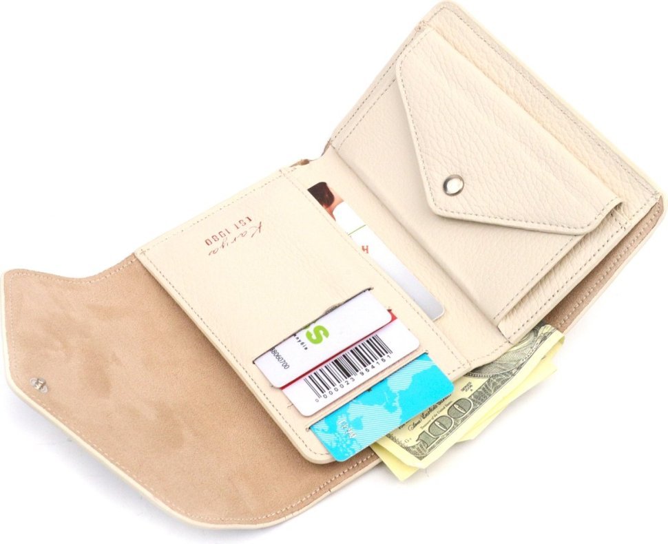Компактний жіночий гаманець натуральної шкіри молочного кольору з монетницею KARYA (2421070)