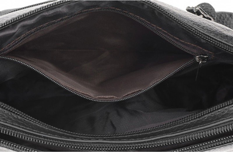 Містка горизонтальна жіноча сумка чорного кольору з натуральної шкіри з малюнком Borsa Leather (21291)