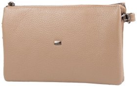 Стильный женский клатч из натуральной фактурной кожи бежевого цвета Desisan 81085