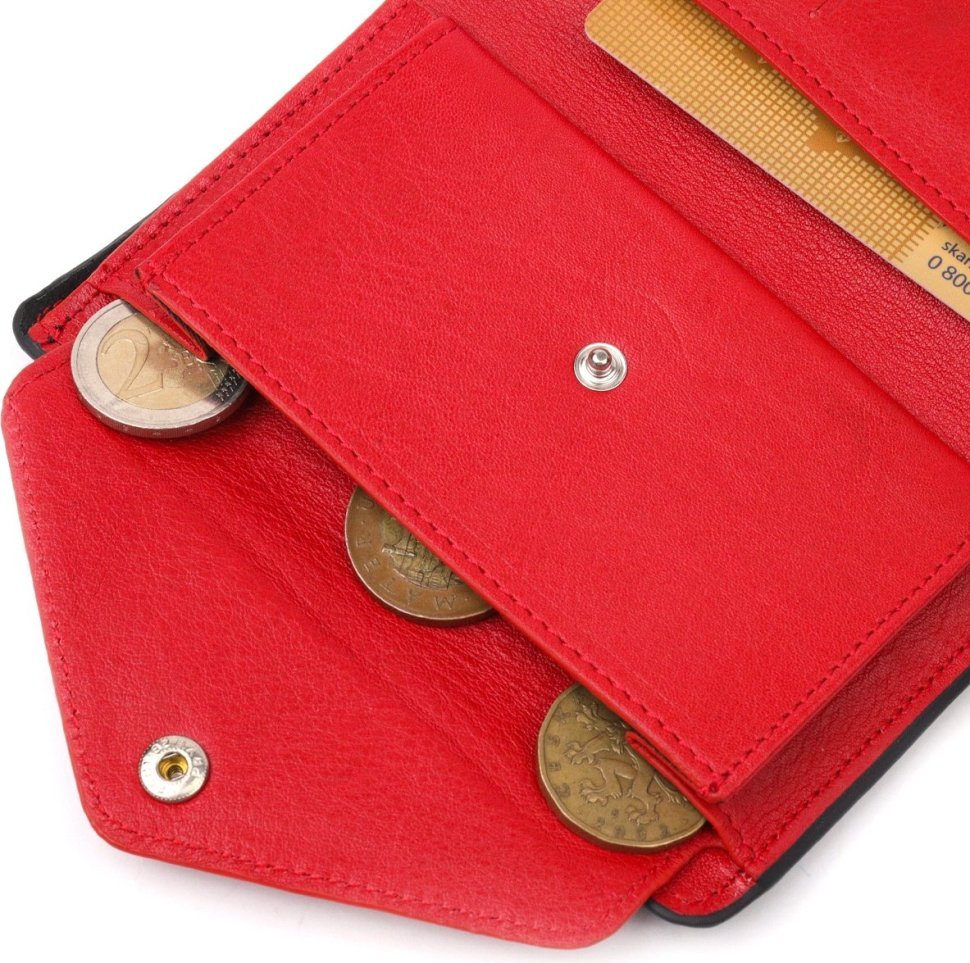 Компактный женский кошелек с монетницей из натуральной кожи черно-красного цвета KARYA (2421071)