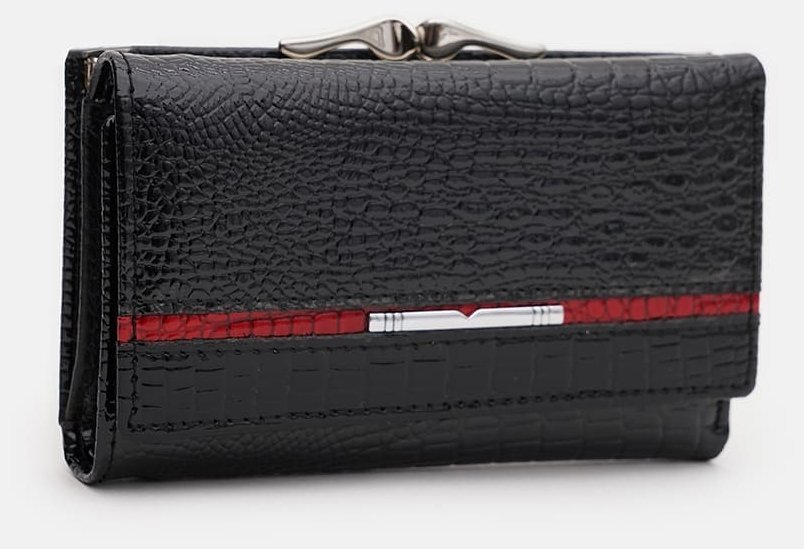 Женский лаковый кожаный кошелек из кожи с фактурой под рептилию на кнопке Ricco Grande 109085 черного цвета modnotak фото №2