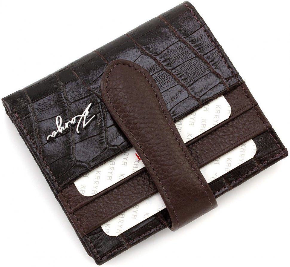 Коричневий мініатюрний гаманець із натуральної шкіри з тисненням під крокодила KARYA (19476)