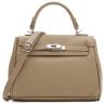 Деловая женская сумка из натуральной кожи с ручкой Borsa Leather 108886 бежевого цвета modnotak фото - 1