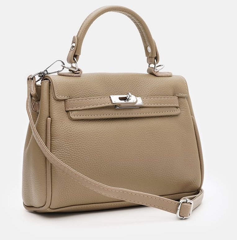 Деловая женская сумка из натуральной кожи с ручкой Borsa Leather 108886 бежевого цвета modnotak фото №2