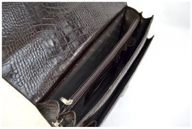 Большой мужской портфель из натуральной кожи под крокодила в коричневом цвете Desisan 81087
