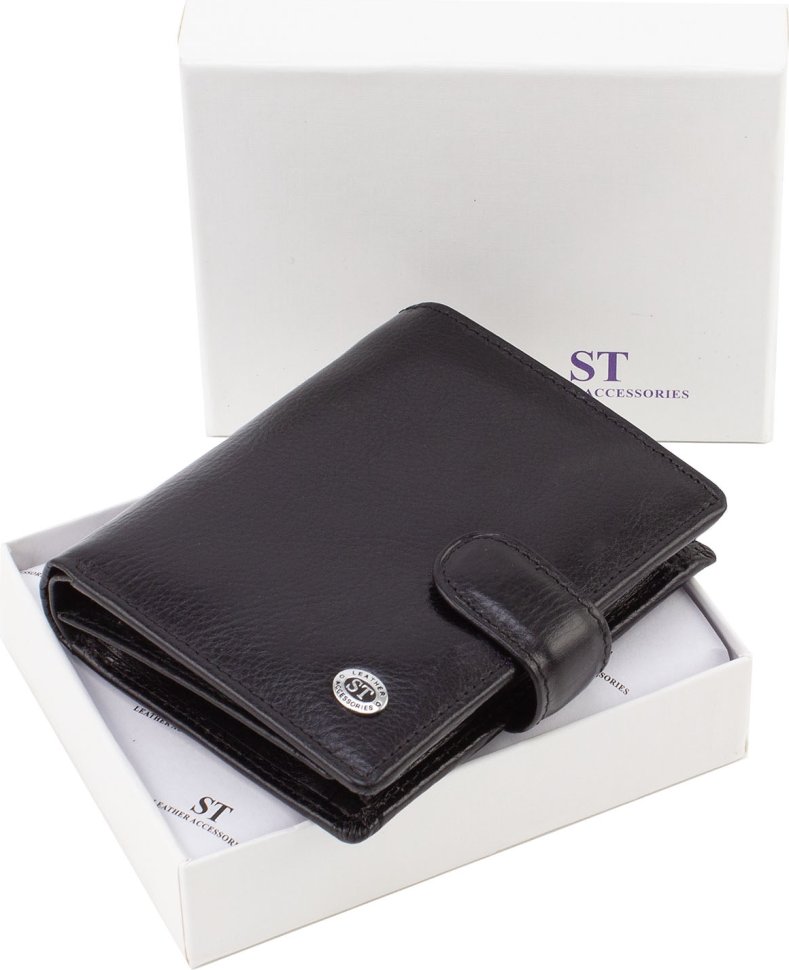 Чорне чоловіче портмоне з гладкої шкіри з хлястиком на кнопці ST Leather (21523)