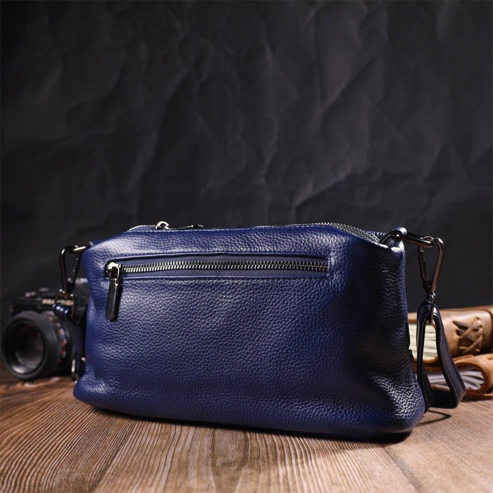 Середня жіноча сумка на три відділення з натуральної шкіри синього кольору Vintage (2422137)