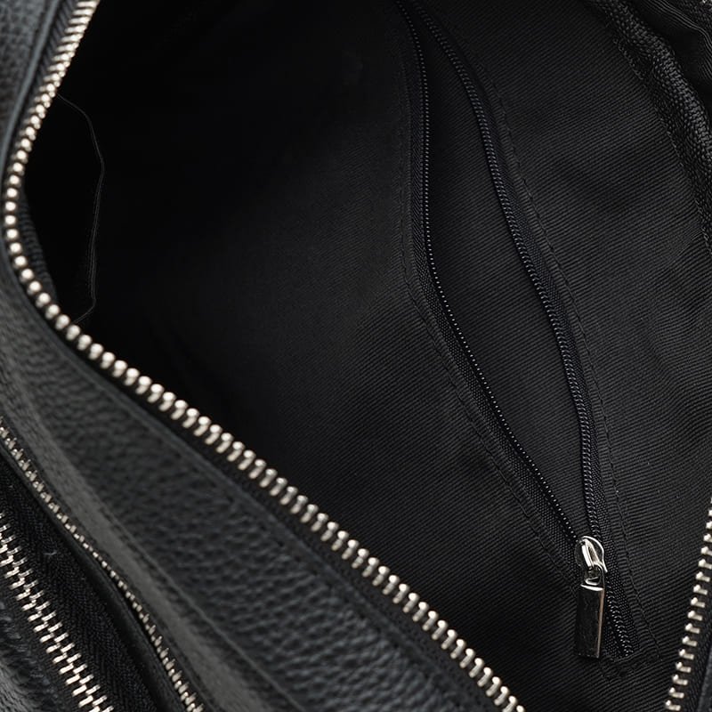 Чоловіча чорна сумка на плече із фактурної шкіри горизонтального формату Keizer (19370)