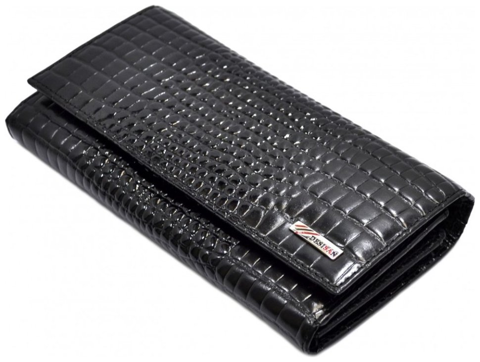 Вместительный женский кошелек из натуральной кожи под фактуру крокодила Desisan 106887 черного цвета на кнопке modnotak фото №5