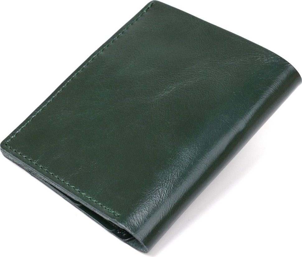 Практичное кожаное мужское портмоне зеленого цвета с хлястиком на кнопке Shvigel (2416504)