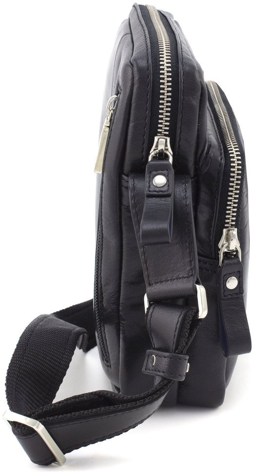 Чорна чоловіча шкіряна сумка на плече невеликого розміру Visconti Riley 69187