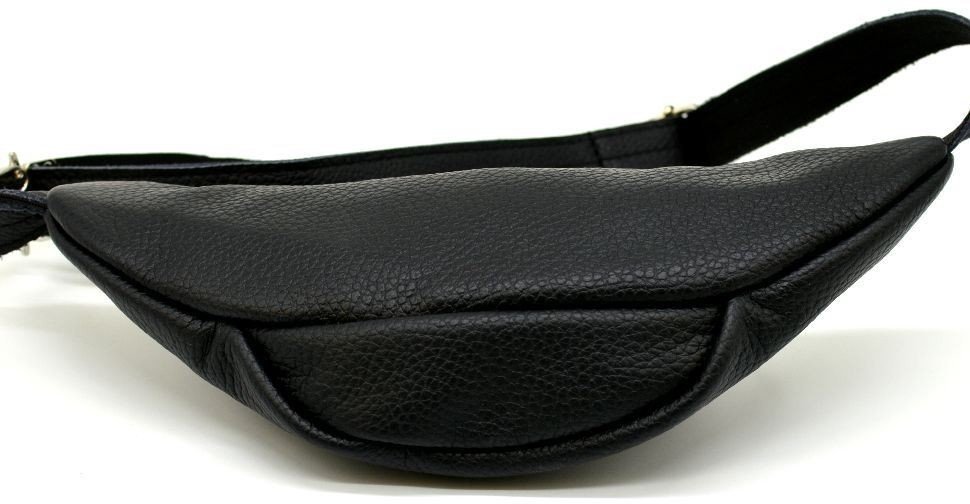 Черная поясная сумка из кожи флотар среднего размера TARWA (19766)