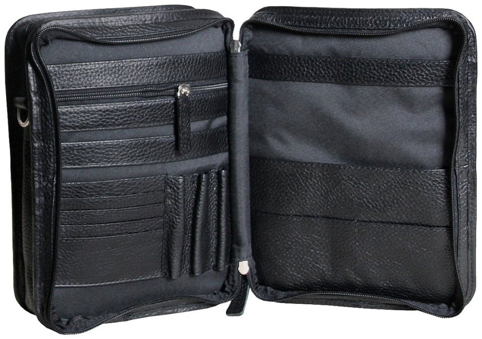 Містка чоловіча сумка на 3 відділення з фактурної шкіри та плечовим ременем Vip Collection 102488 чорного кольору фото №6 Містка чоловіча сумка на 3 відділення з фактурної шкіри та плечовим ременем Vip Collection 102488 чорного кольору modnotak фото №6