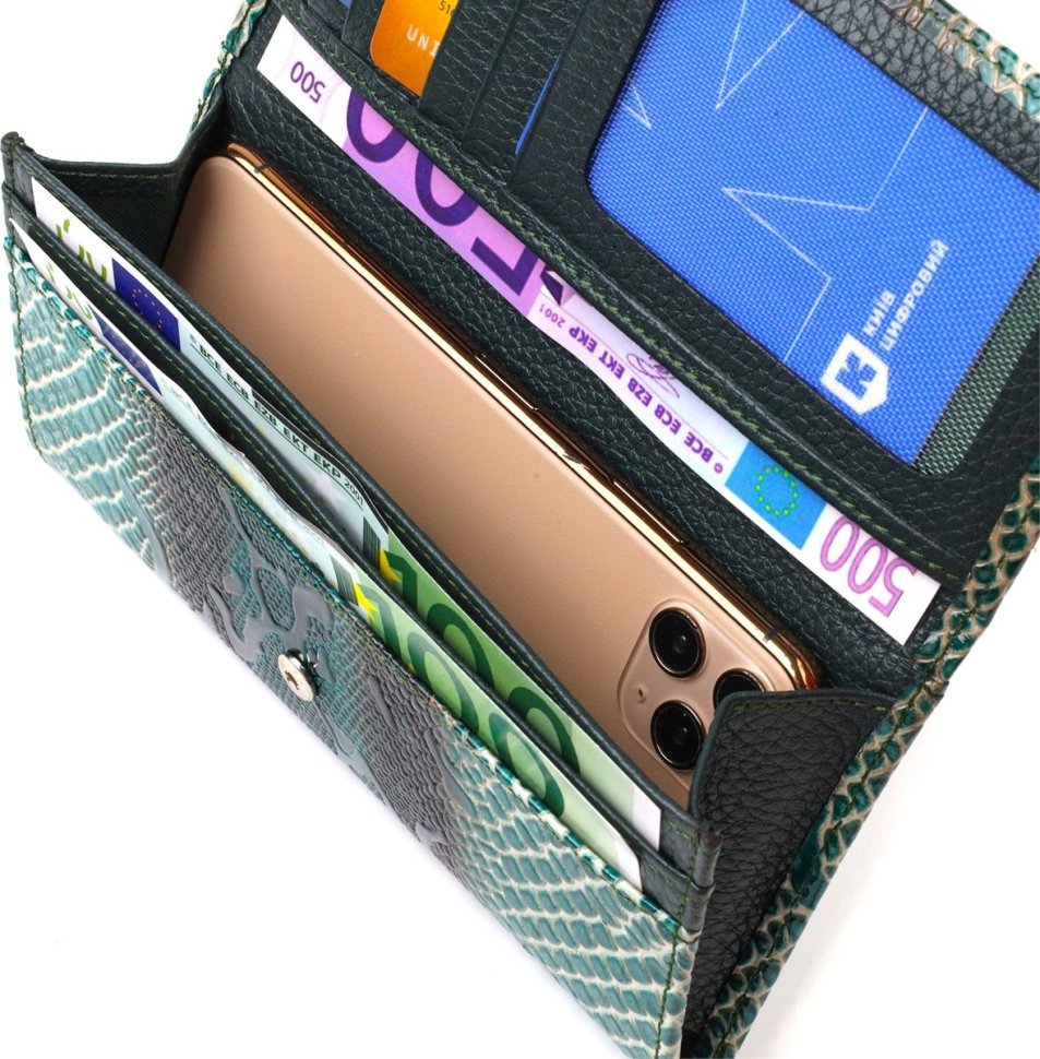 Лакований жіночий гаманець із натуральної шкіри зеленого кольору з тисненням під рептилію CANPELLINI (2421824)