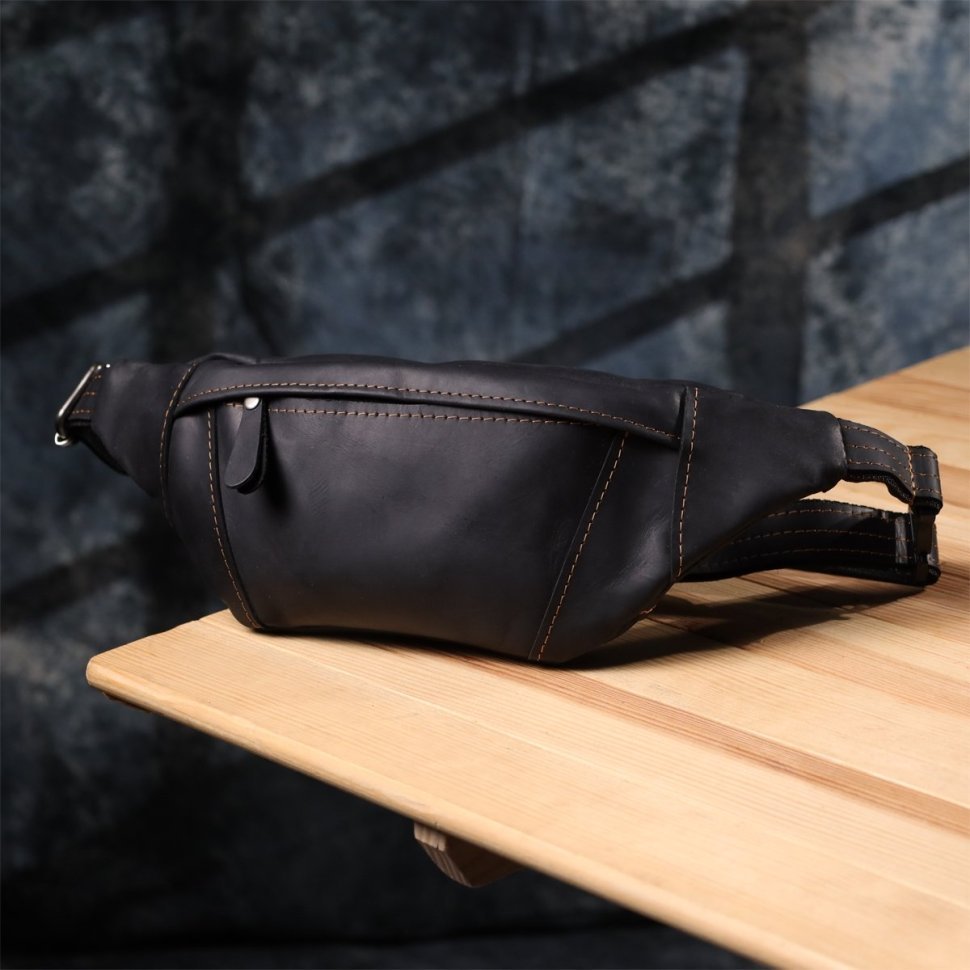 Качественная мужская сумка через плечо из винтажной кожи черного цвета Shvigel 95088 modnotak фото №8