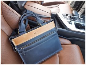 Стильная мужская сумка из натуральной кожи синяя с желтой втавкой VATTO (11730)