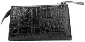 Косметичка черного цвета из натуральной кожи с фактурой под крокодила Desisan 107388