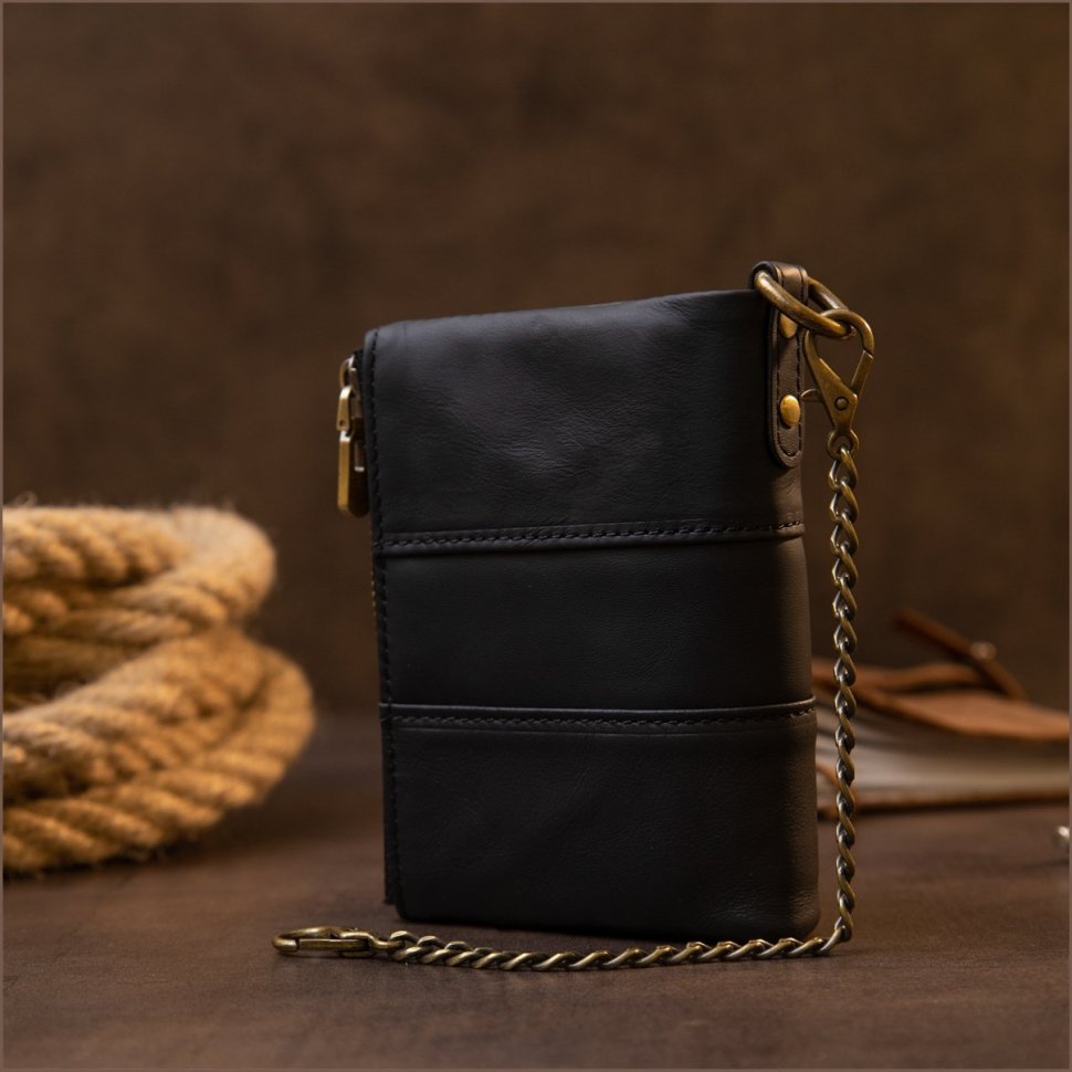 Невеликий чорний гаманець із натуральної шкіри з ланцюжком Vintage 2420437