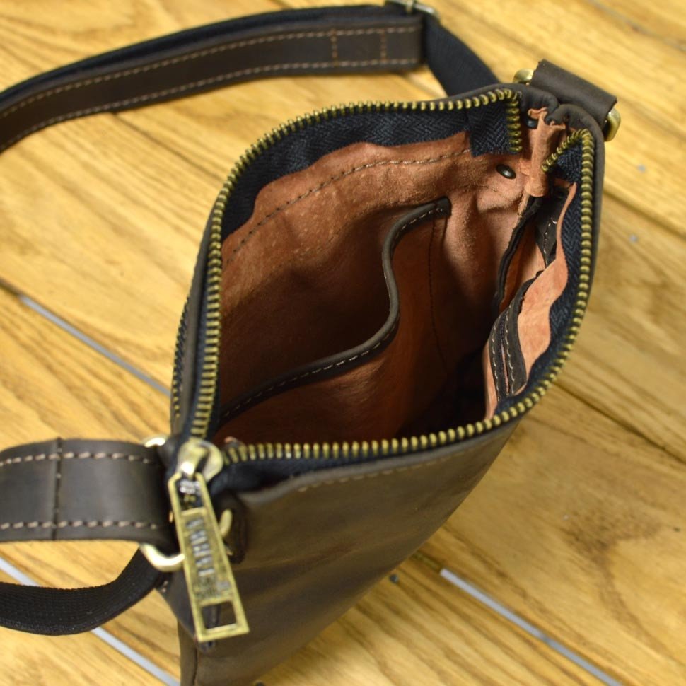 Коричневая небольшая мужская сумка через плечо из винтажной кожи TARWA (21667)