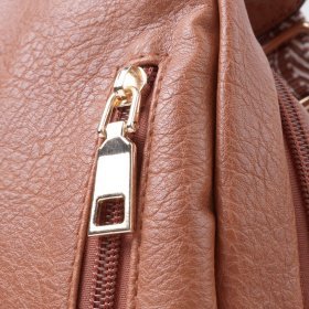 Женская сумка через плечо из экокожи с отверстием для наушников Vintage 22789 рыжего цвета
