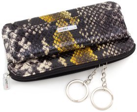 Просторная женская ключница из натуральной кожи KARYA (395-064)