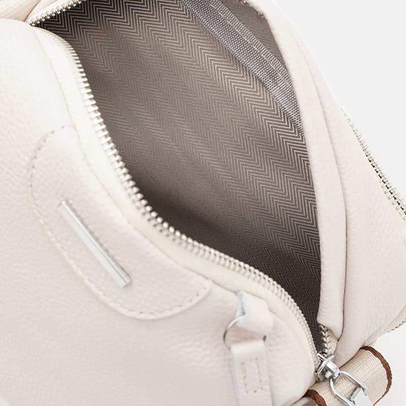 Компактная женская сумка кросс-боди из натуральной фактурной кожи белого цвета Borsa Leather 94689 modnotak фото №5