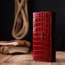 Лаковий жіночий гаманець червоного кольору з натуральної шкіри з тисненням під крокодила KARYA (2421175) - 6