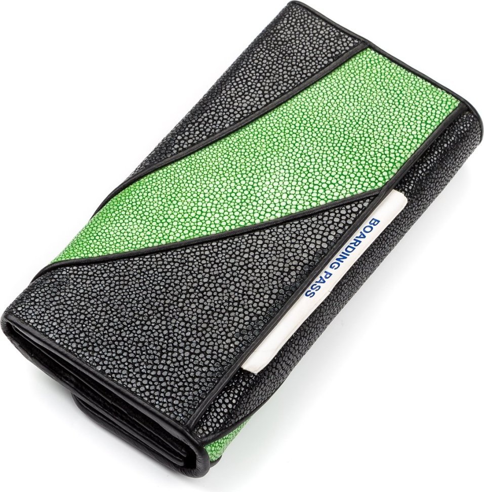 Чорно-зелений гаманець з натуральної шкіри морського ската STINGRAY LEATHER (024-18116)