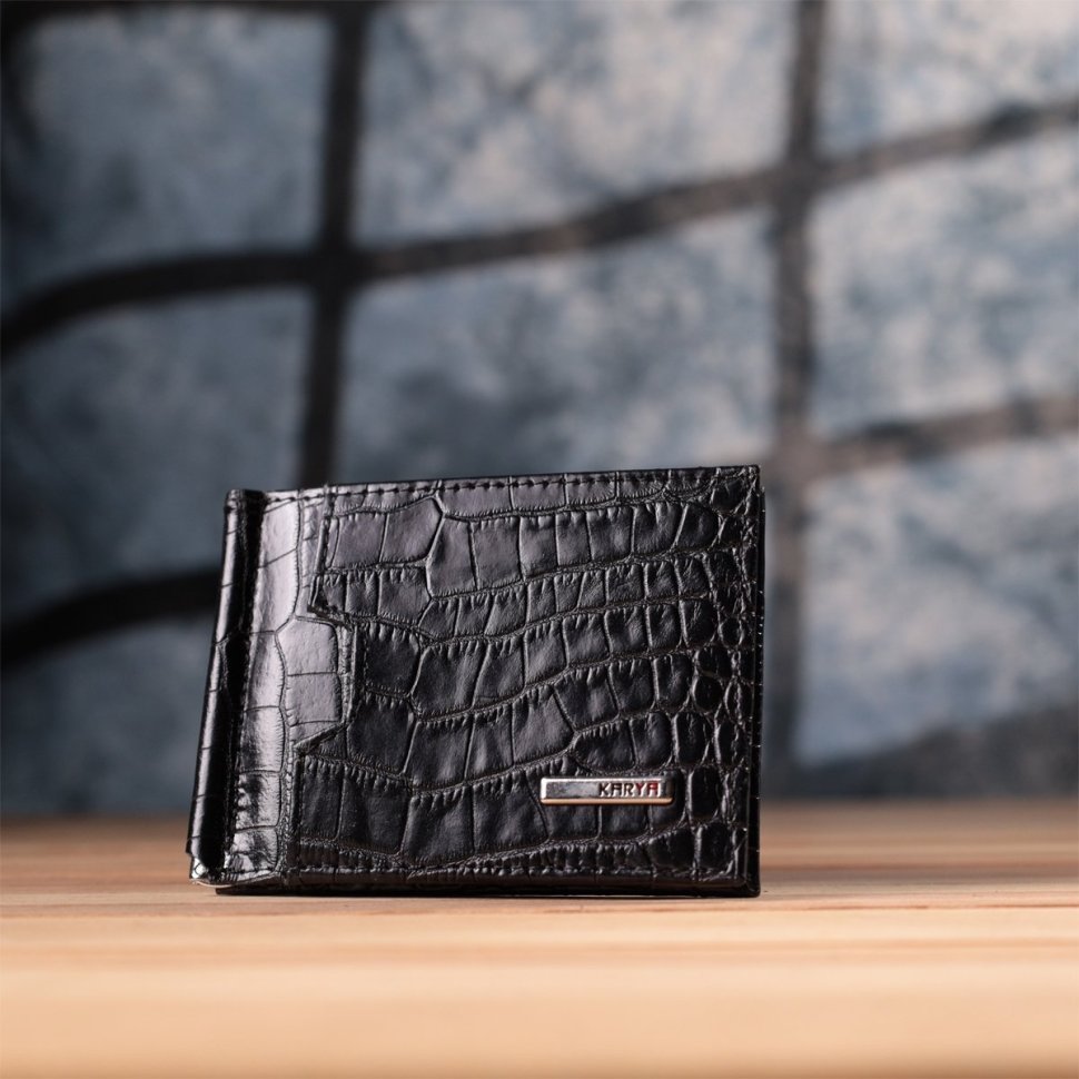 Елегантний чоловічий затискач для купюр із фактурної шкіри з тисненням під крокодила KARYA 2422886 Чорний фото №9 Елегантний чоловічий затискач для купюр із фактурної шкіри з тисненням під крокодила KARYA 2422886 Чорний modnotak фото №9