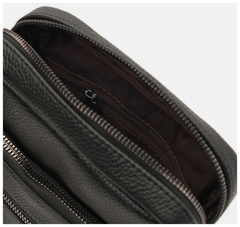Повседневная мужская сумка планшет из фактурной кожи с плечевым ремнем Borsa Leather 108889 черная modnotak фото №5