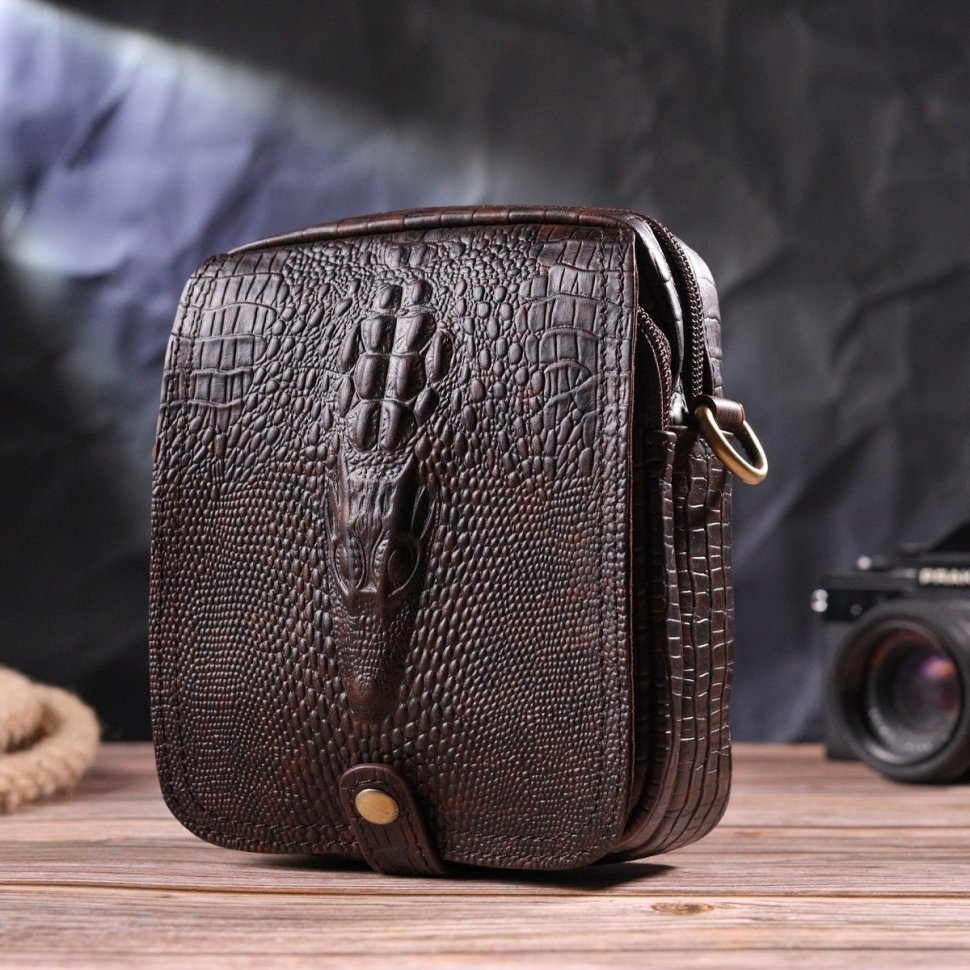 Маленька коричнева чоловіча сумка з натуральної шкіри з тисненням під крокодила Vintage (2421300)