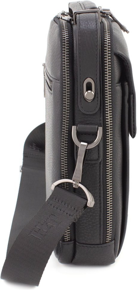 Шкіряна чоловіча сумка з ручкою на два відділення HT Leather (64290)